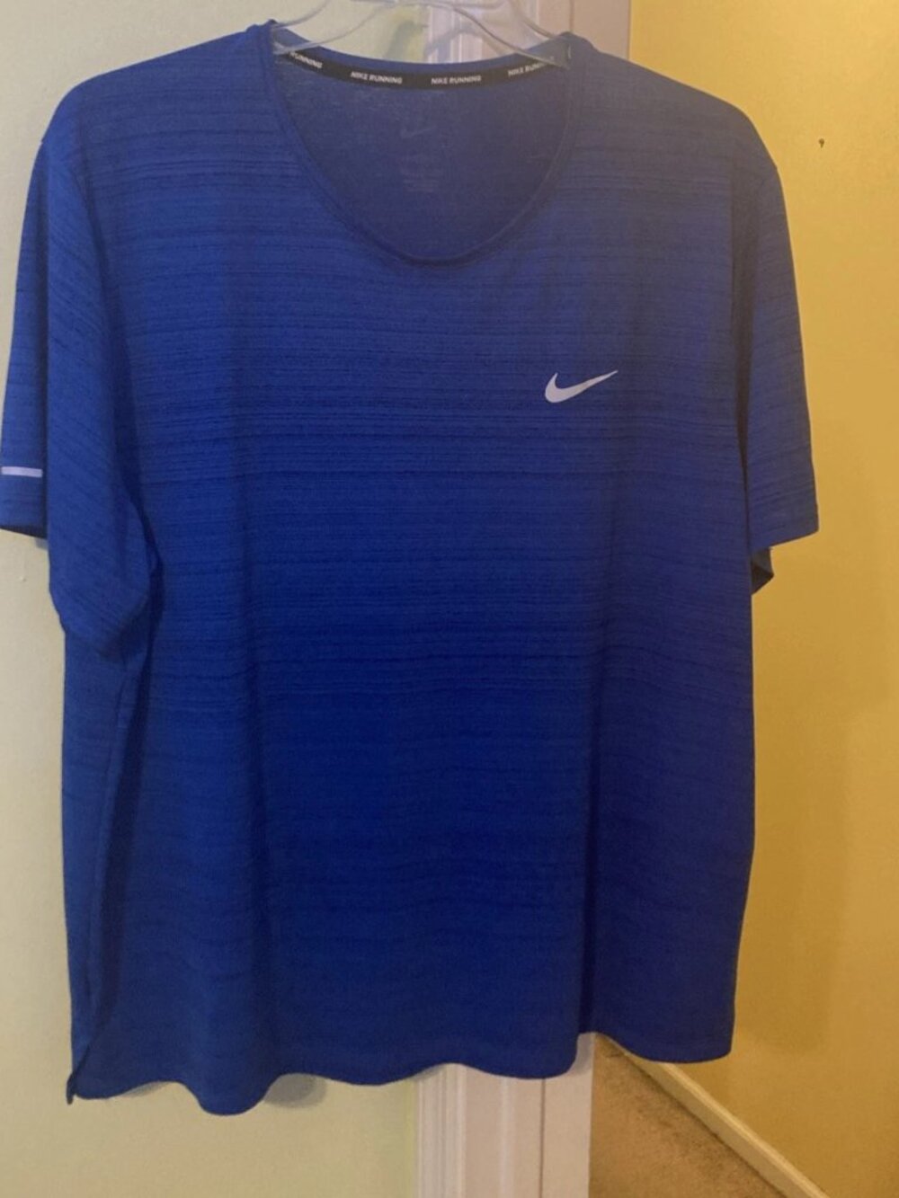 Men’s Blue 2XL Nike Running Dri-Fit Shortsleeved Shirt